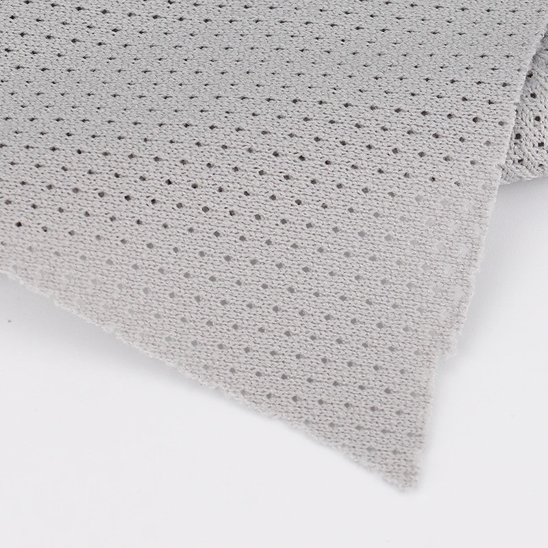 
Low elastic mesh fabric for garment lining 
