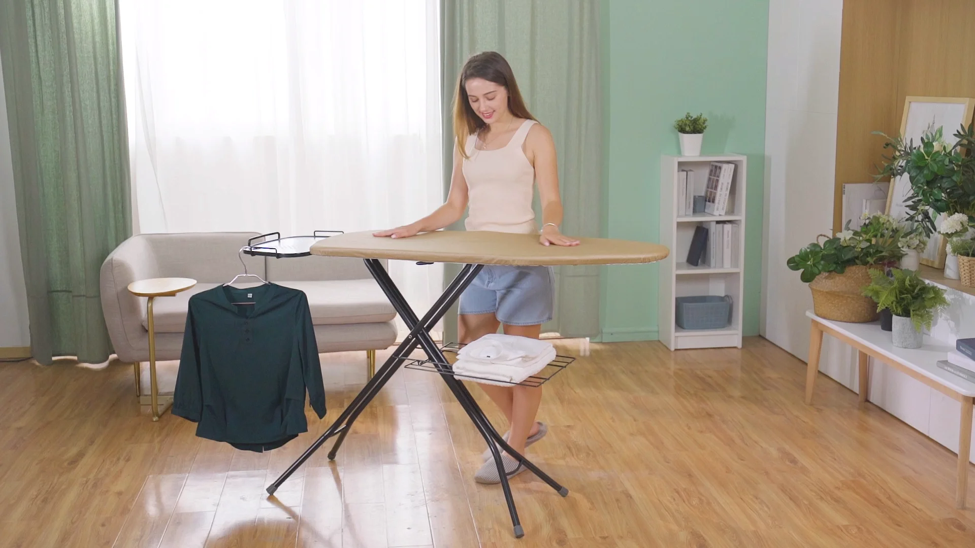 Custom Folding Ironing Board Steel Mesh Top Ironing Board Europe Iron
