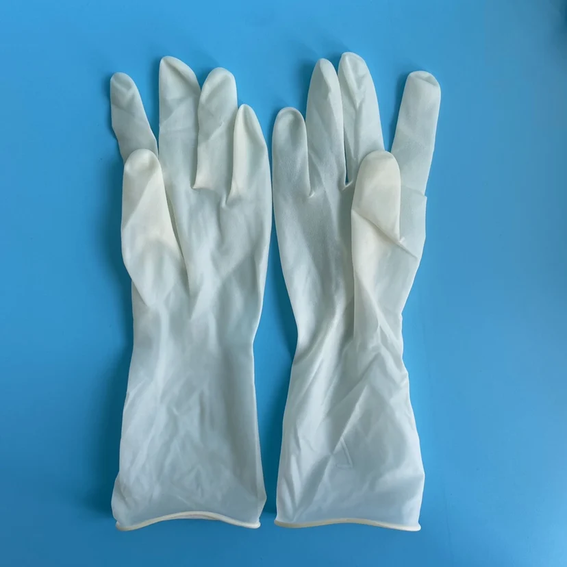 Использование резиновых перчаток. Перчатки ТПЭ. Хирургические перчатки с изогнутыми пальцами. Применение перчаток резиновые. Перчатки хирургические с кривыми пальцами купить.