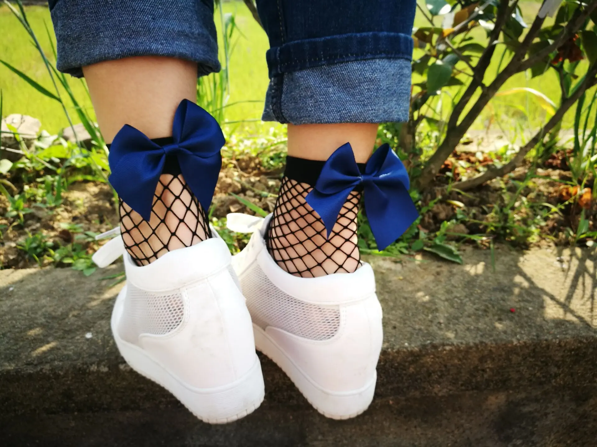 Women Ruffle Fishnet Ankle High Mesh Lace Fish Net Short Socks with Bow Tie