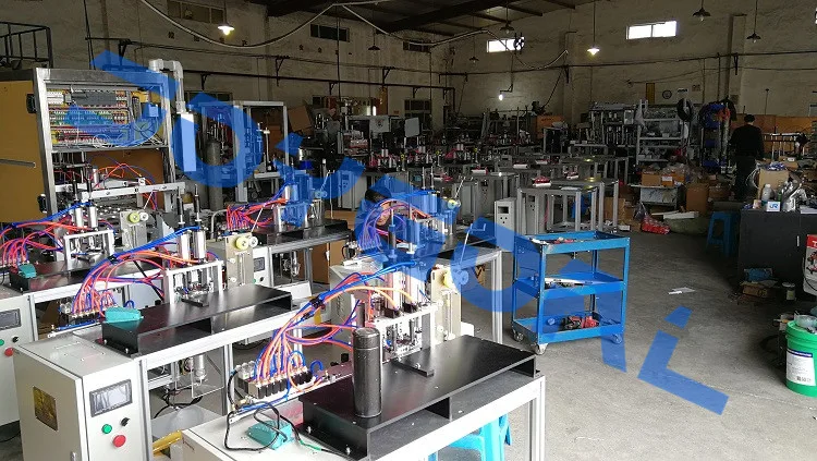 New earloop machine 20