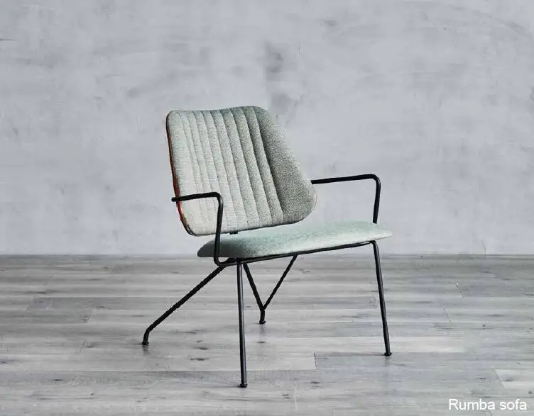 
Rumble chair 