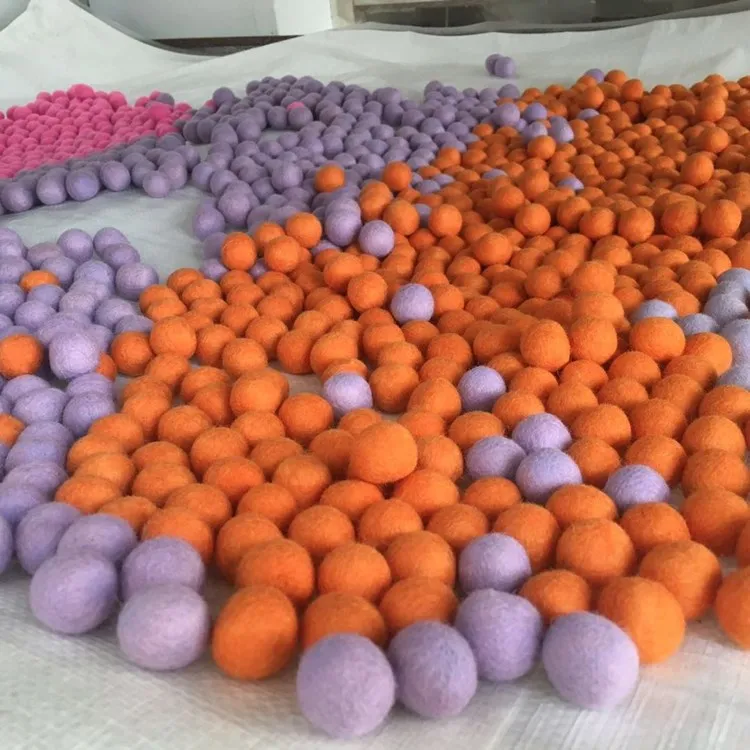 wool ball (23).jpg