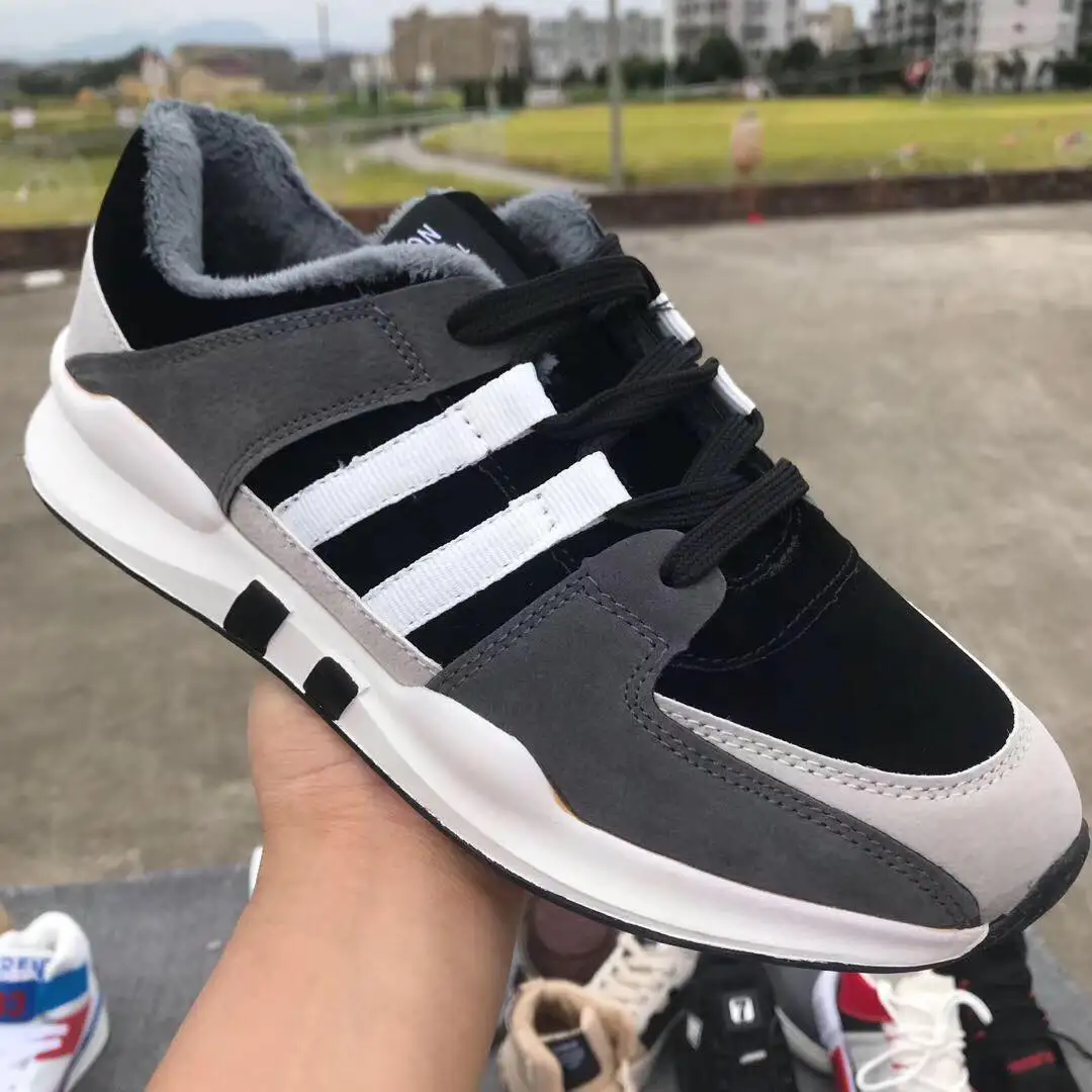 2020 Factory Price men smart italian casual used shoes london men stock usa Mixed style cheap shoes made in china