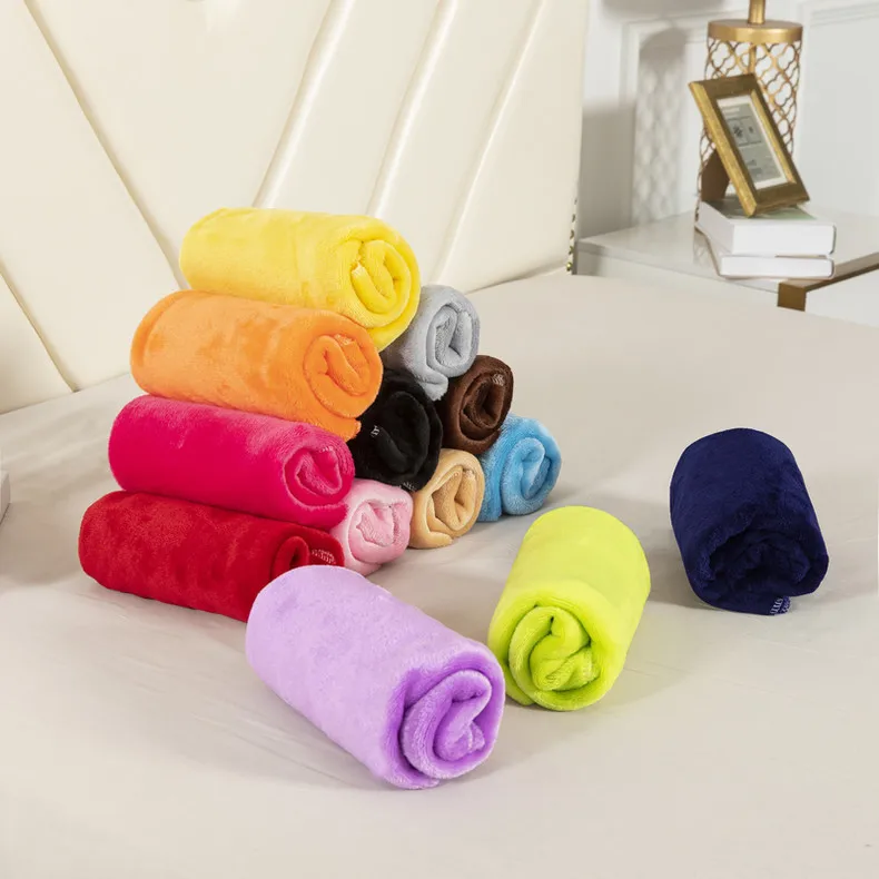 Autumn Winter Coral Fleece Flannel Blanket Single Layer Print Eco-friendly Modern Home & Bedding Use Customizable Knitted details