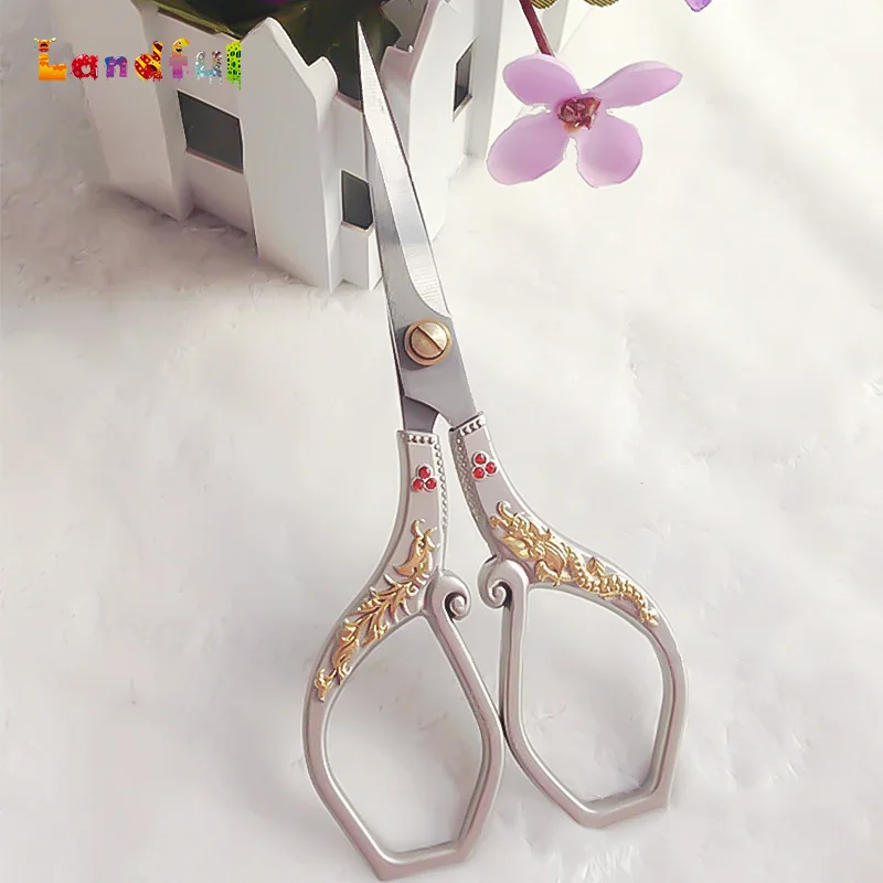 Vintage Craft Embroidery Sewing Scissors - European Style