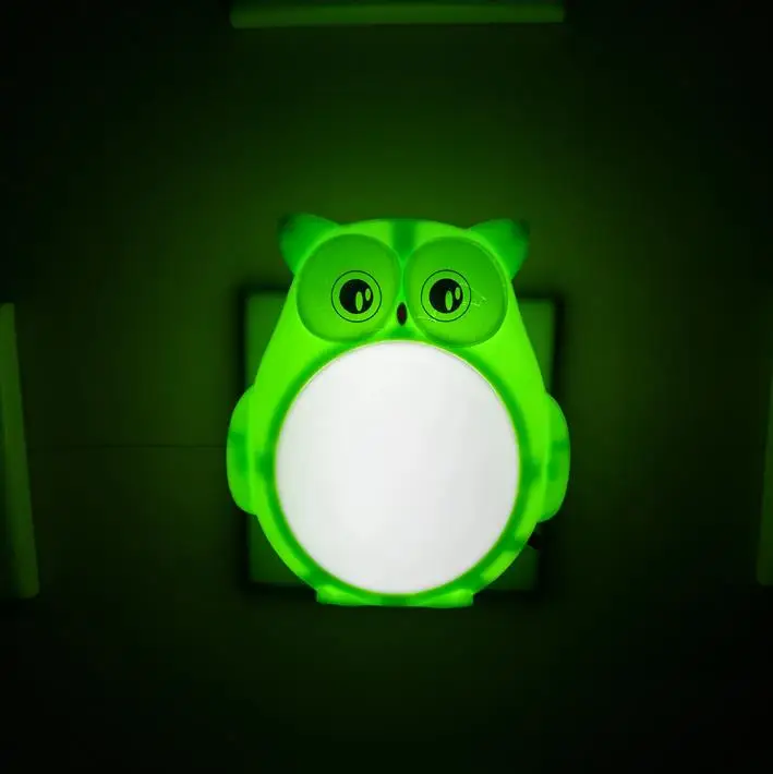 OEM hot sale W004 Helloween owl lamp switch plug in led night light For Baby Bedroom holiday gift for children