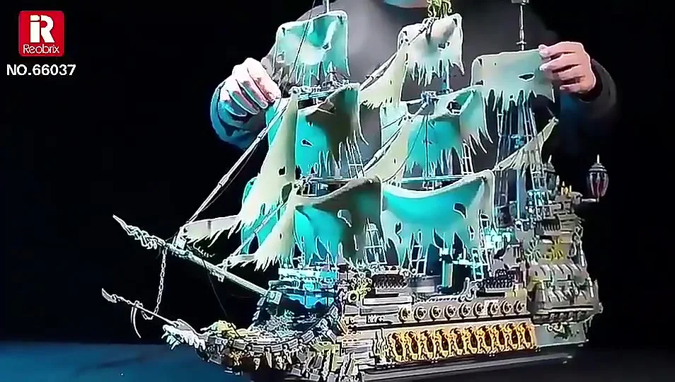 Mk/reobrix 13083-66037 - Build the Flying Dutchman Boat Model