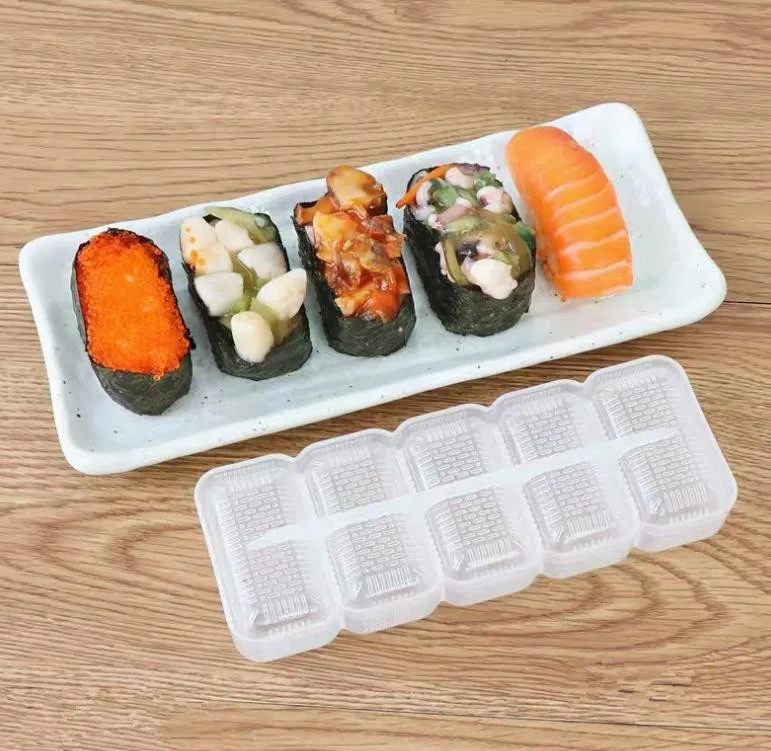 Japan Nigiri sushi Mold Rice Ball 5 rotoli Maker antiaderente premere Bento utensile Switty sushi mold 