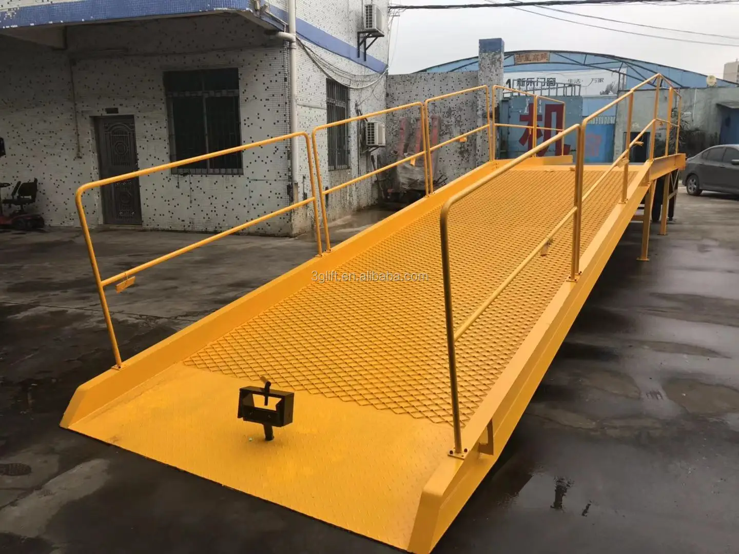 Portable Loading Dock Platform Station Is A Very Heavysteel Loading