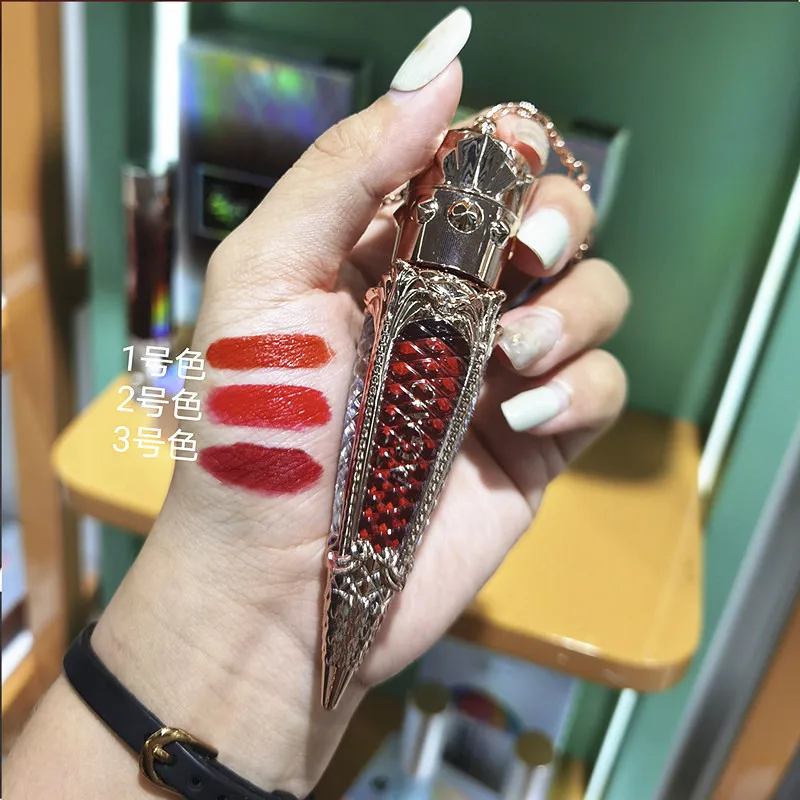 Review, Louboutin Loubibelle Lip Beauty Oil in Rouge Louboutin