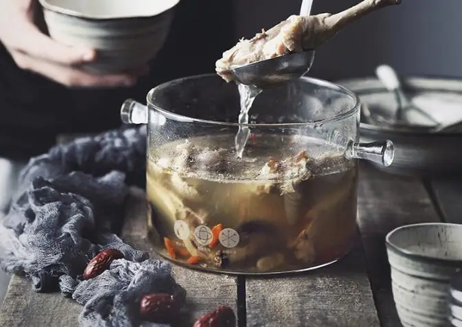 Heat Resistant Thickening Glass Borosilicate Glass Cooking Pot with Cover.jpg