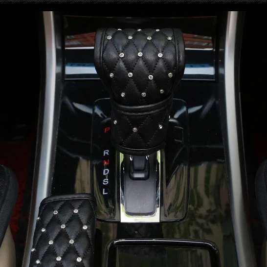 Black Pu Leather Auto Car Shift Knob Cover with Bling Crown Rhinestones Black Pu Leather Auto Car Shift Knob Cover with Bling Crown Rhinestones
