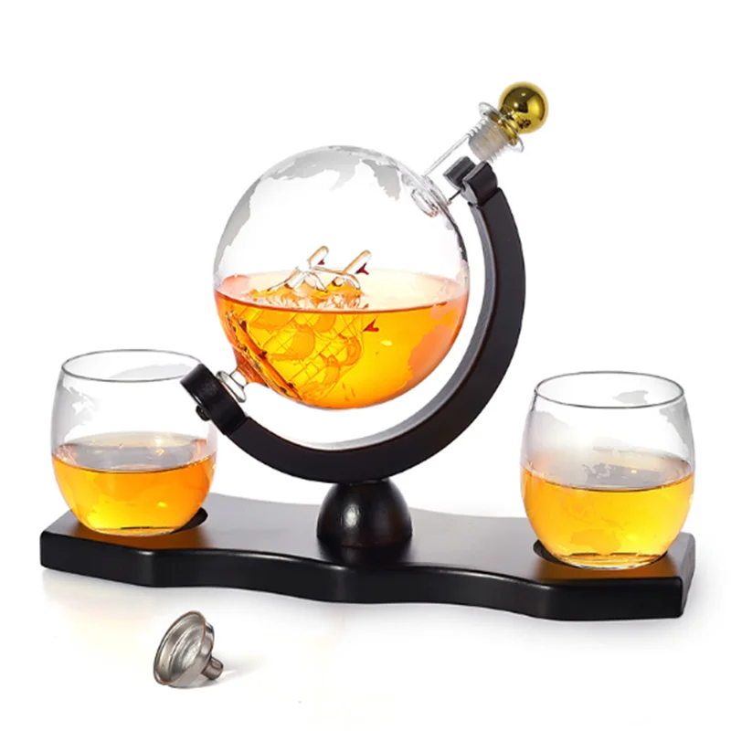 globe decanter (3).png
