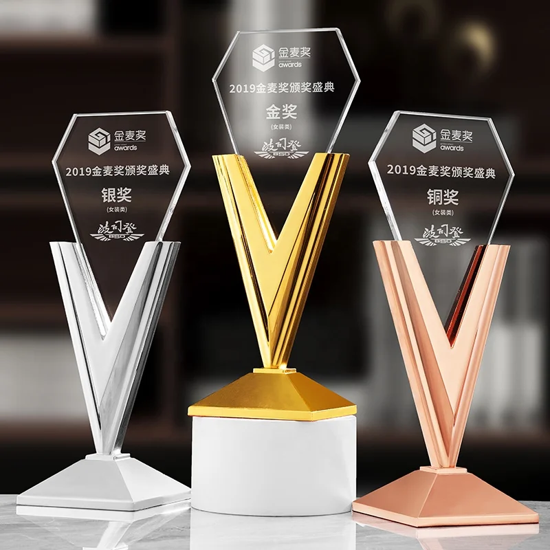 Factory Customized LOGO or Blank V-shaped Metal Crystal Award Trophy For Employee Appreciation Event and sports event supplier