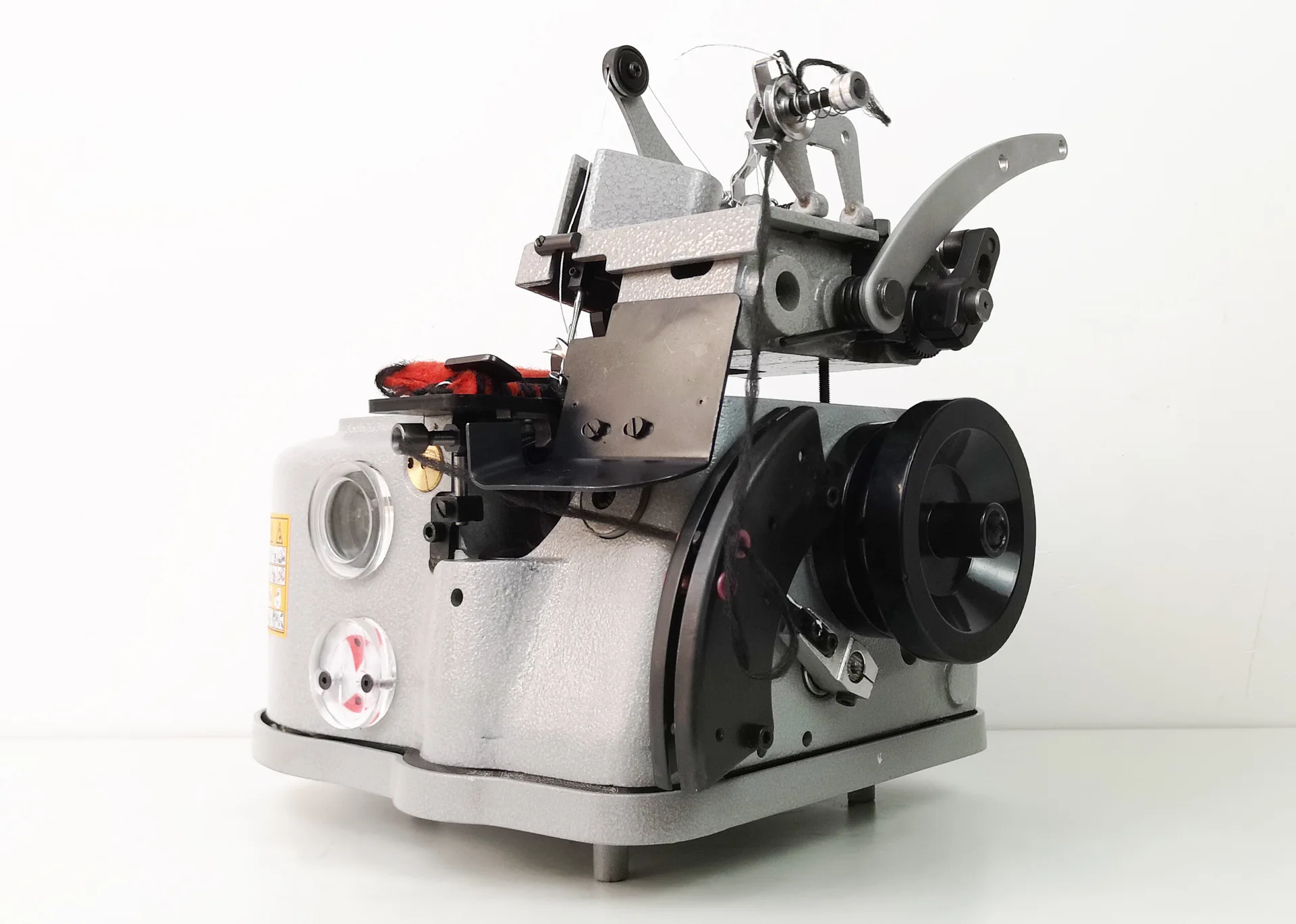 Hh2502 Two Thread Carpet Overlock Sewing Machine Price Carpet Sewing