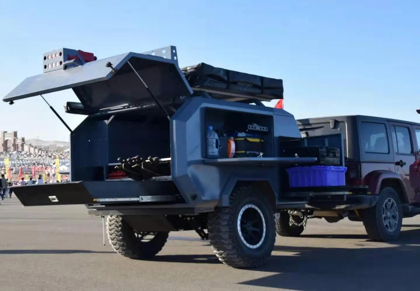 所有行业  体育娱乐  房车 yfgy 越野水滴拖车 其小巧的型号,出行方便