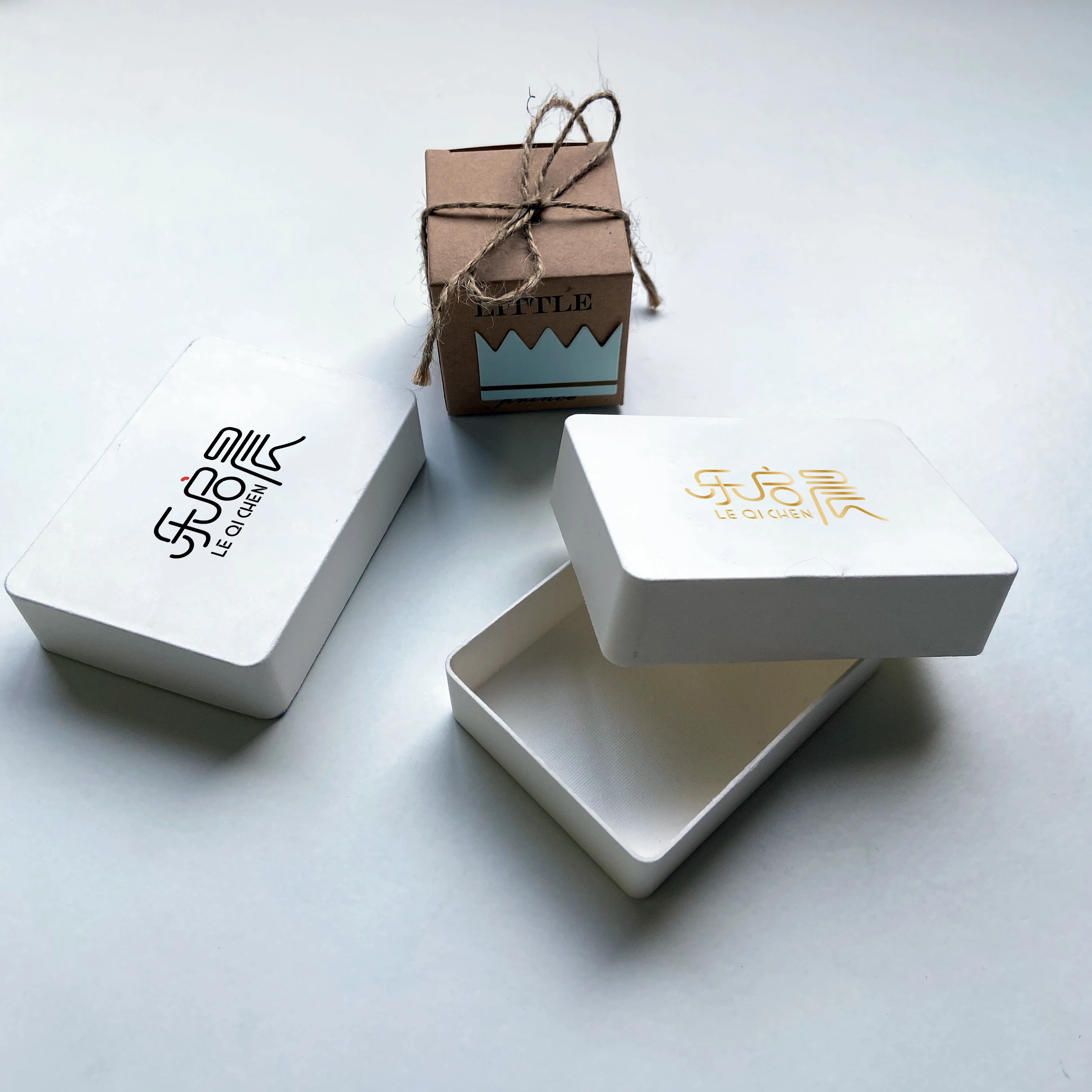 product-Dezheng-2020custom logo printed cardboard gift box,paper gift box with custom logo-img