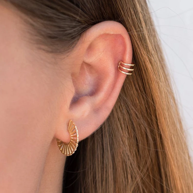Minimalist Delicate Stainless Steel Earrings Jewelry, Gold Plated Women Modern Radial Striped Hoop Earrings