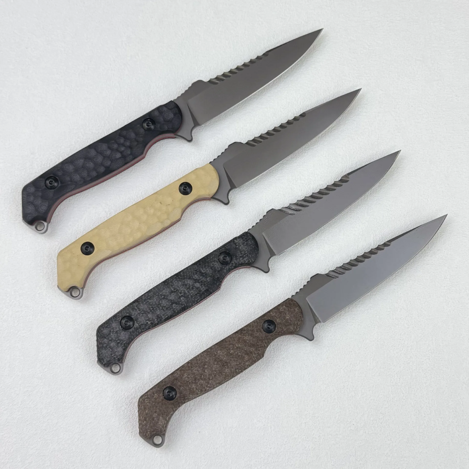 Outdoor kniv med fast blad til camping og overlevelse_voghion.com