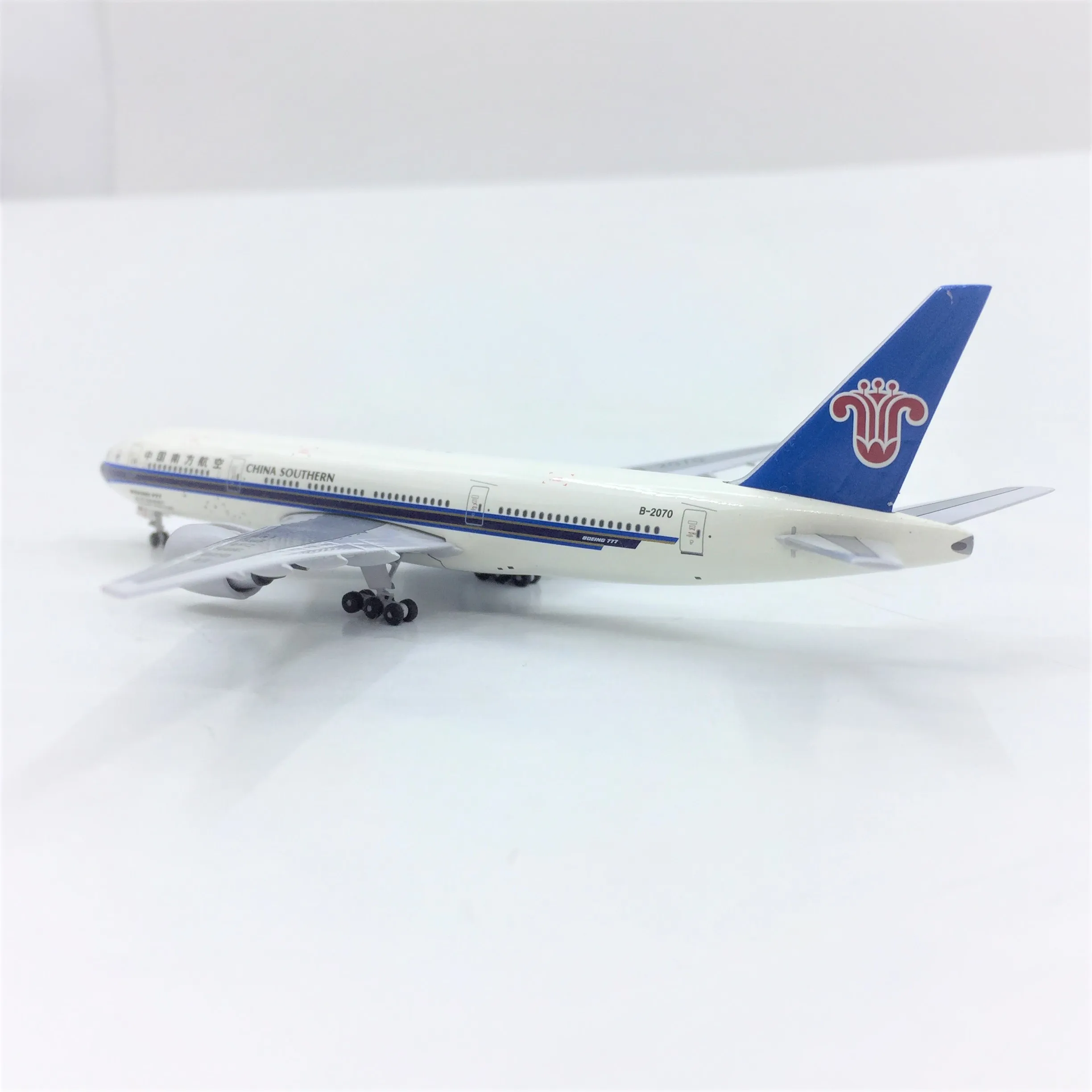 1 500 Scale Customized 777 High Detailed Die Cast Model Airplanes 777er For China Southern Buy 1 500 Airplane Model Collectible Die Cast Aircraft Model Model Airplanes For Sale Product On Alibaba Com
