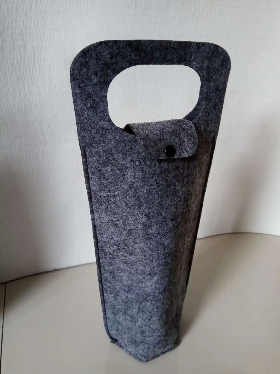 amazon hot selling product shipping felt bags for bottles