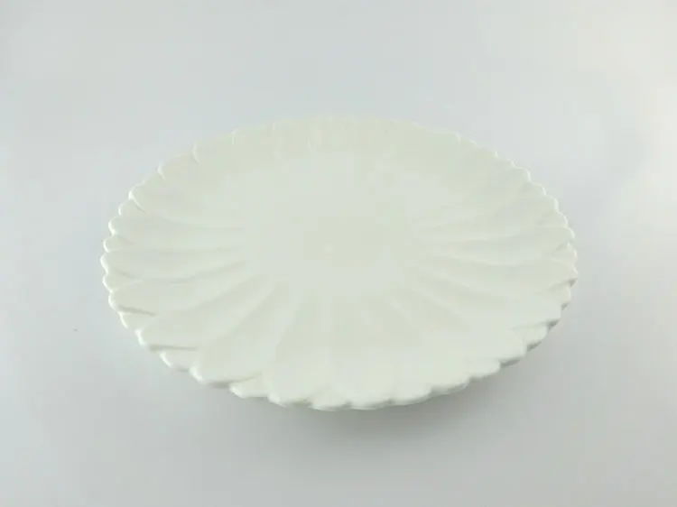 Wholesale Turkish Style Round Dinnerware Set Food Grade Porcelain Charger Plate Box Sunflower Shape Safe for Kids supplier