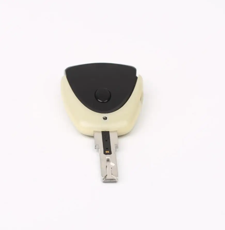 Wireless remotel controlled lock master programmable key 