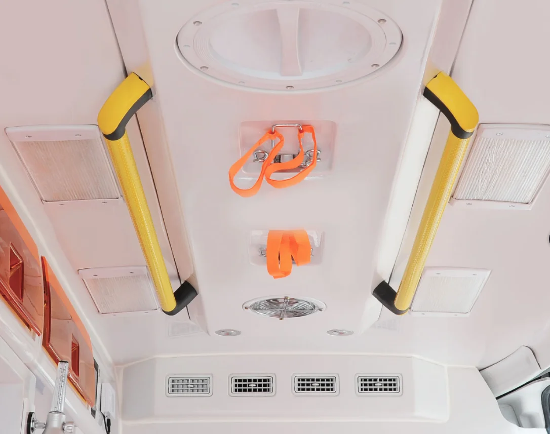 ambulance top.png
