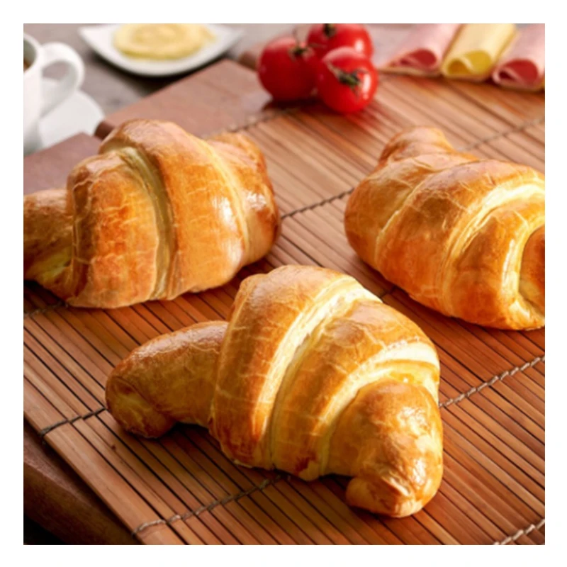 
Delicious semi-leafy dough Croissant 