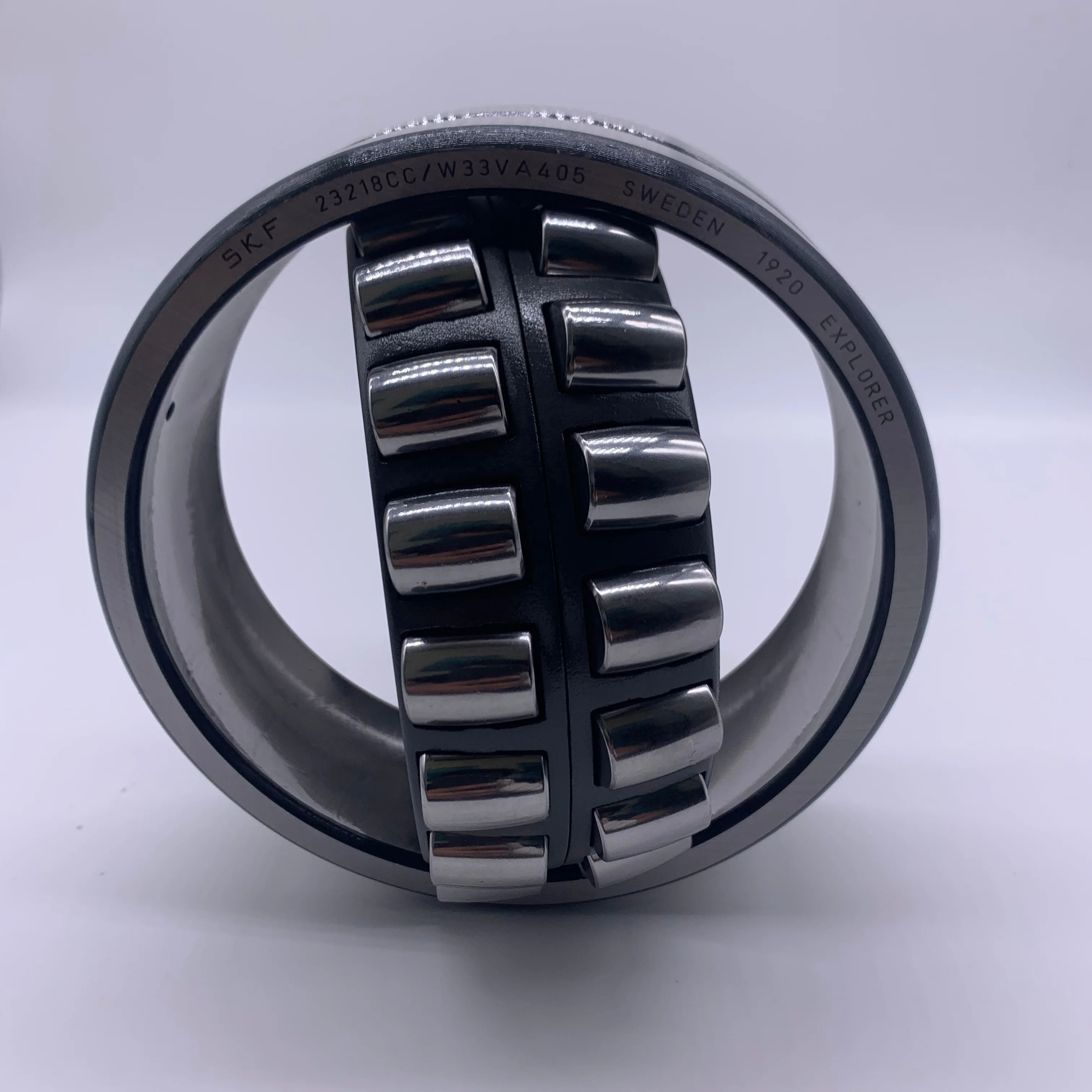 SKF 23218CC W33VA405.jpg