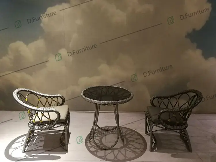 Classical Garden Rattan Patio Table and Chairs Outdoor Dining Set