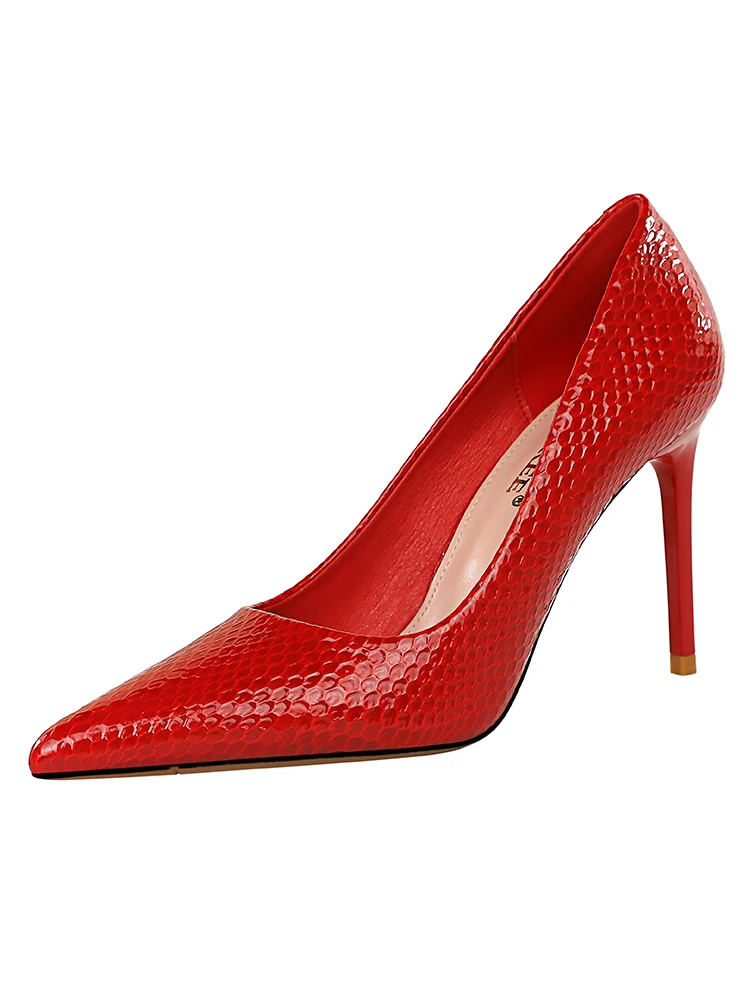 trendy shoes 202