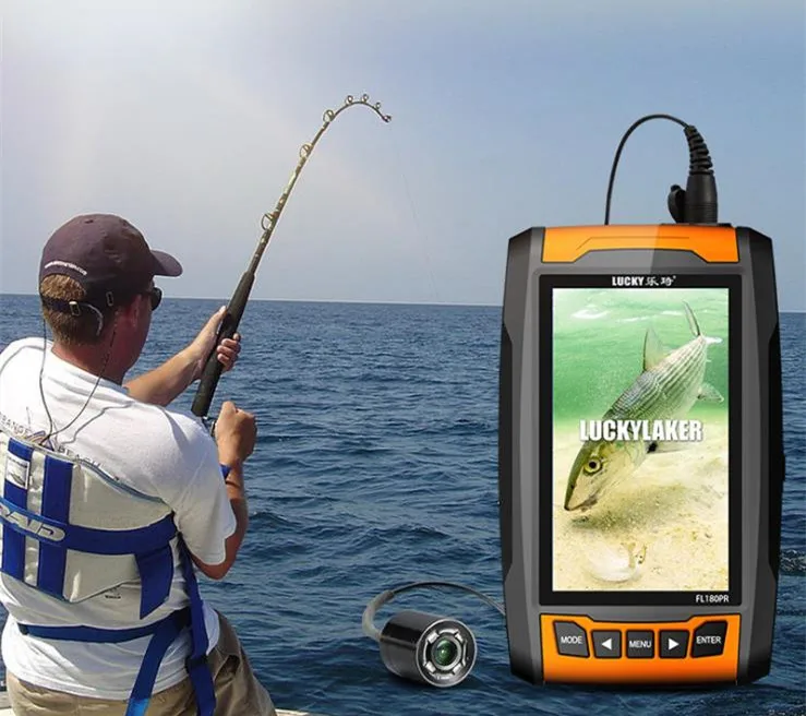 Что лучше для рыбалки эхолот или камера