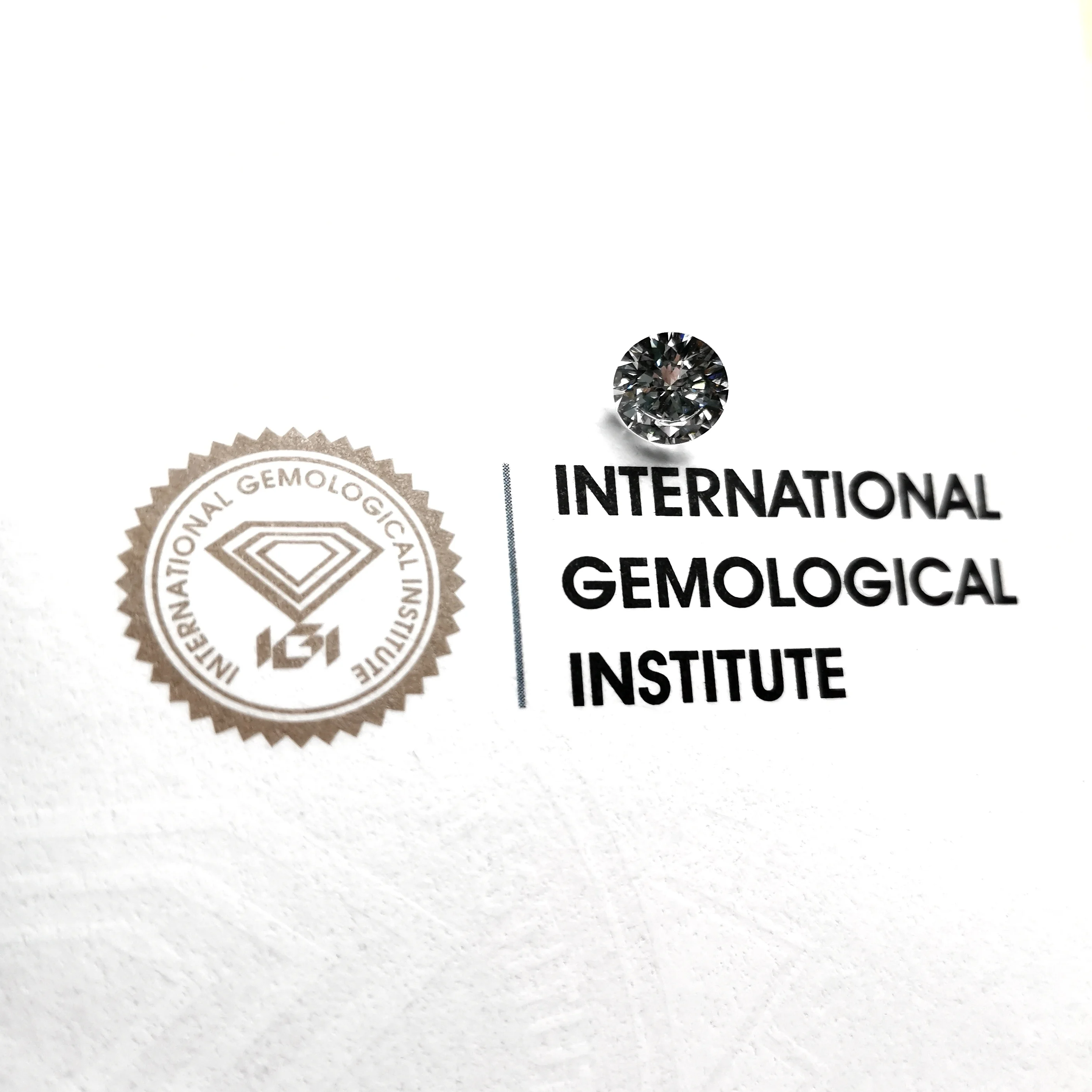 Gia/igi Lab Grown Diamond Hpht Cvd Diamond 0.5 1.0 1.5 Carat Loose