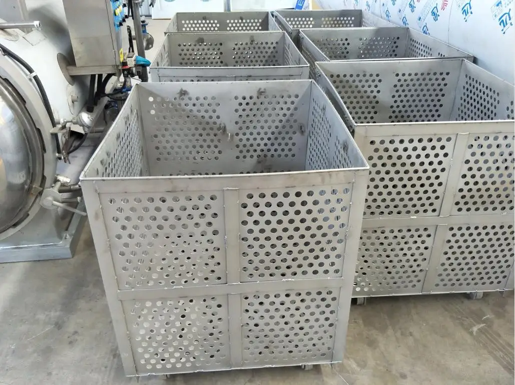 basket1.jpg