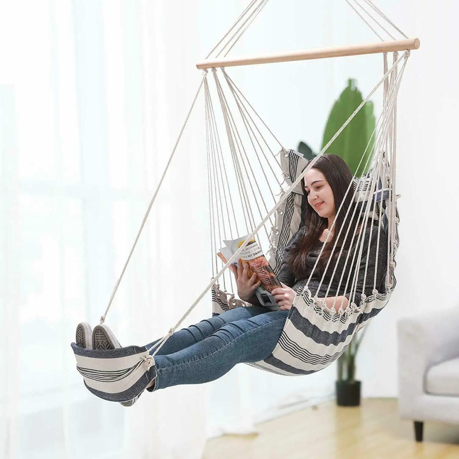 Outdoor Indoor Garden Hammock Macrame Hanging Swing Chair With Pillow