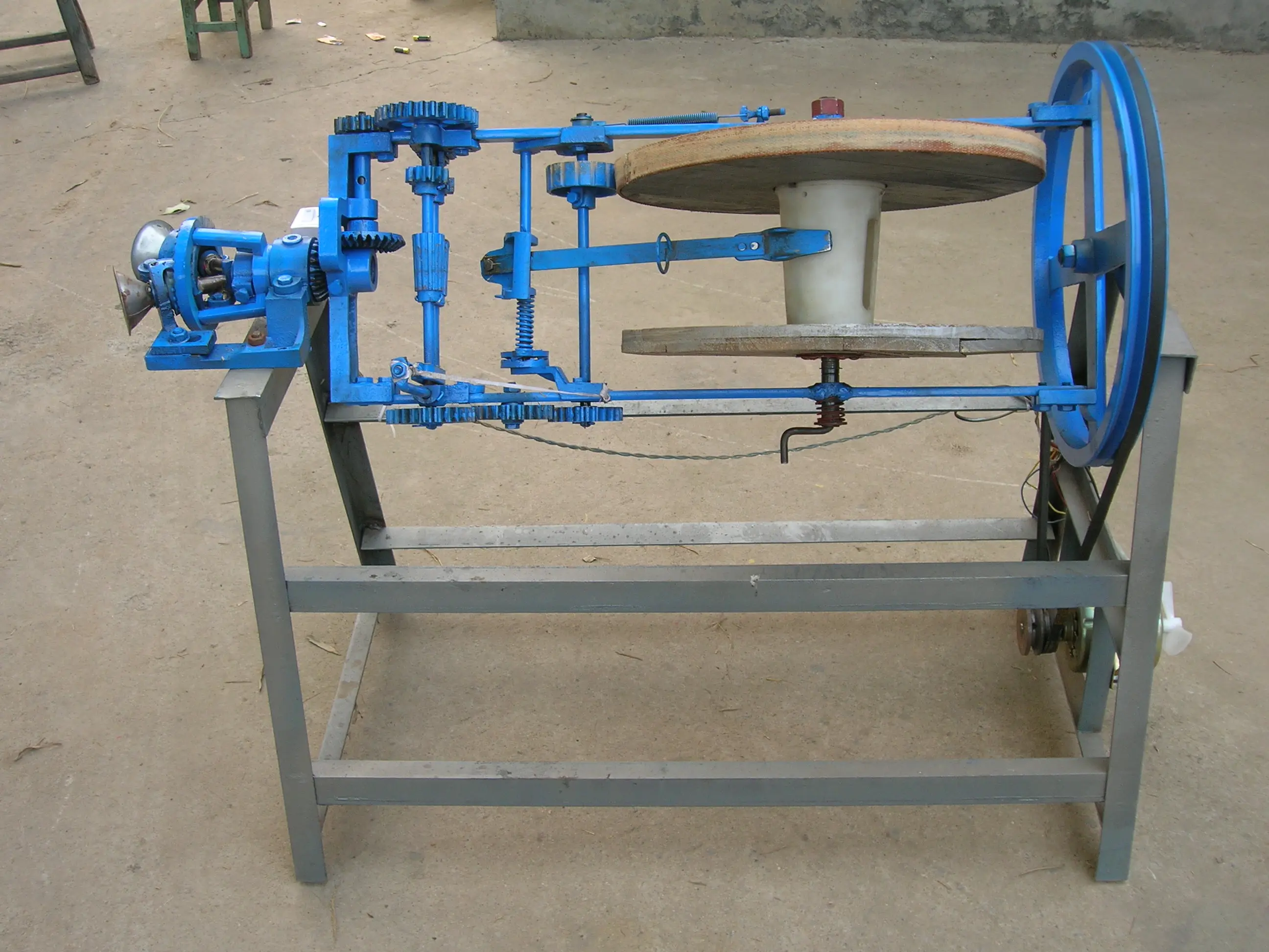 Diameter 3mm straw rope machine,straw rope making machine,straw rope braiding machines