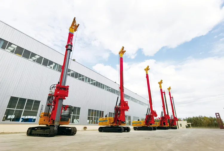 Rocktec RT150 Mini Crawler Hydraulic Pile Driver Rig