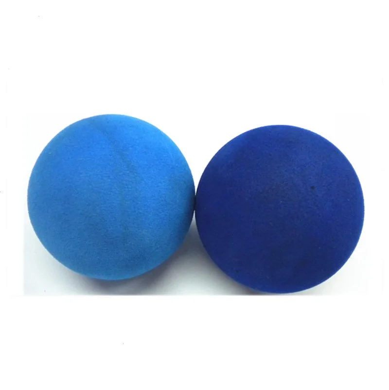 small rubber bouncy balls