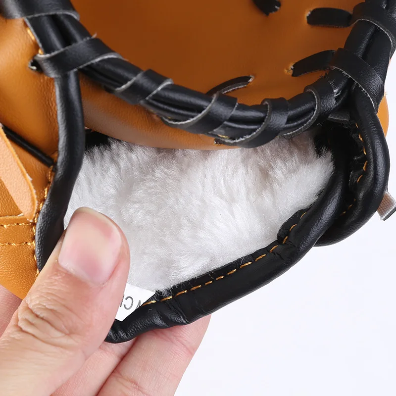 baseball gloves (6).jpg