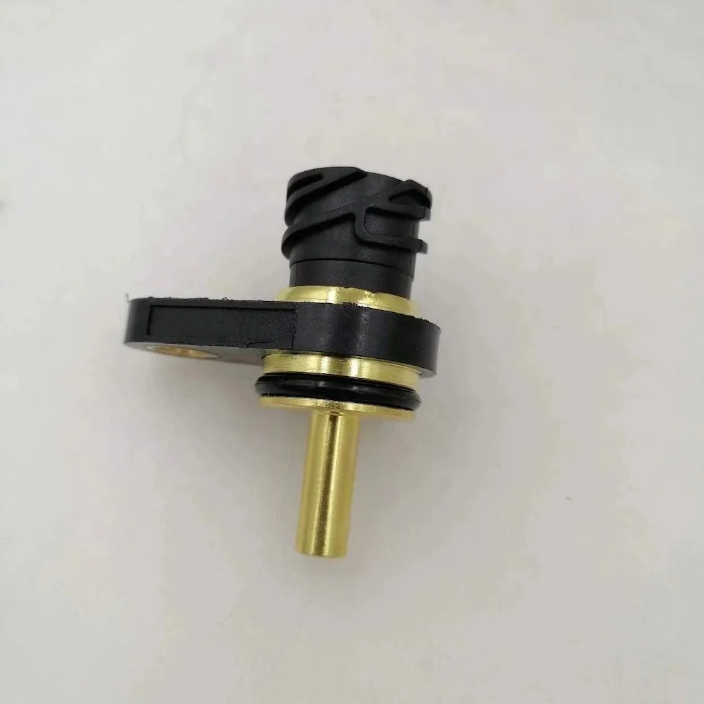 Heavy Truck Coolant Temperature Sensor For Volvo Renault Truck 20429956