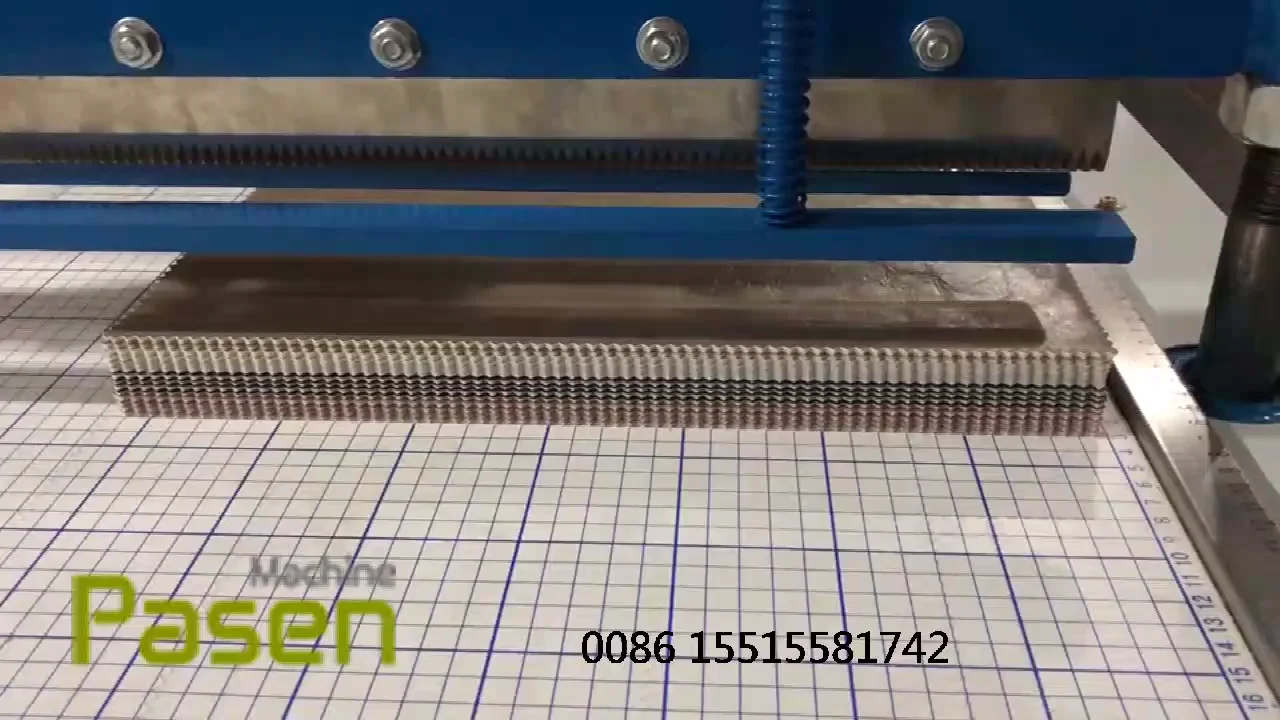 Fabric Zigzag Sample Cutting Table Machine Textile Cutter Roll Cloth