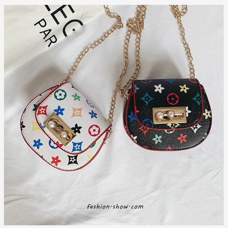cute chain purses