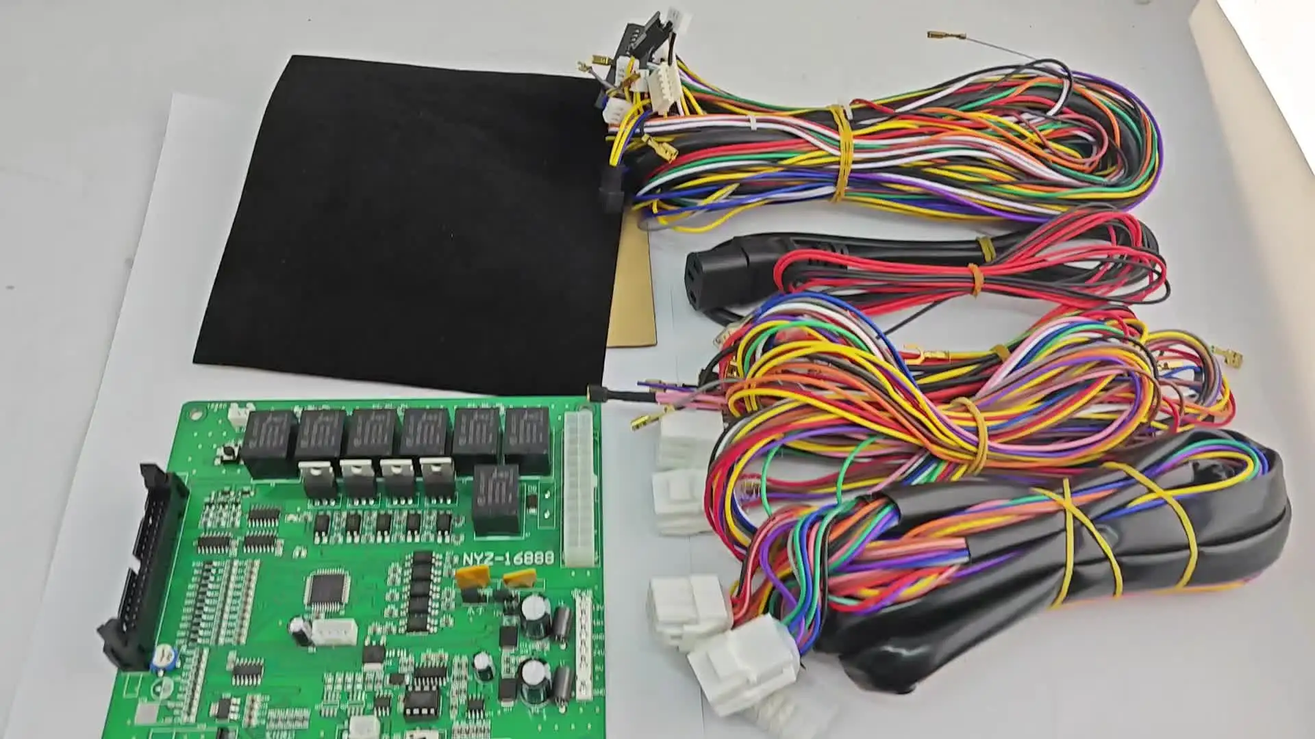 NYZ16888 Crane Game Board - Multi-Function Vending Machine