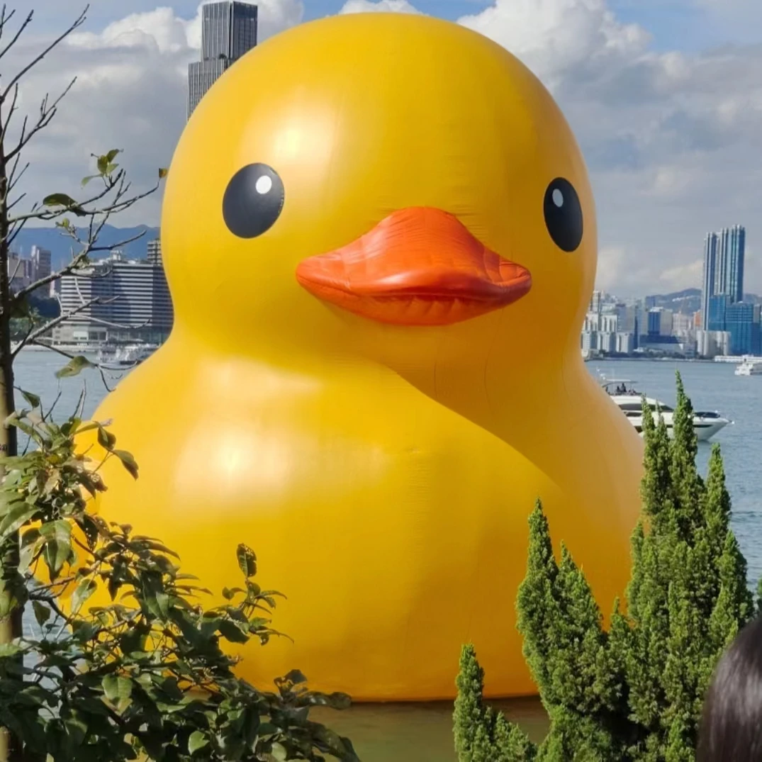 Customized Giant Advertising Inflatable Yellow Duck Inflatable Rubber
