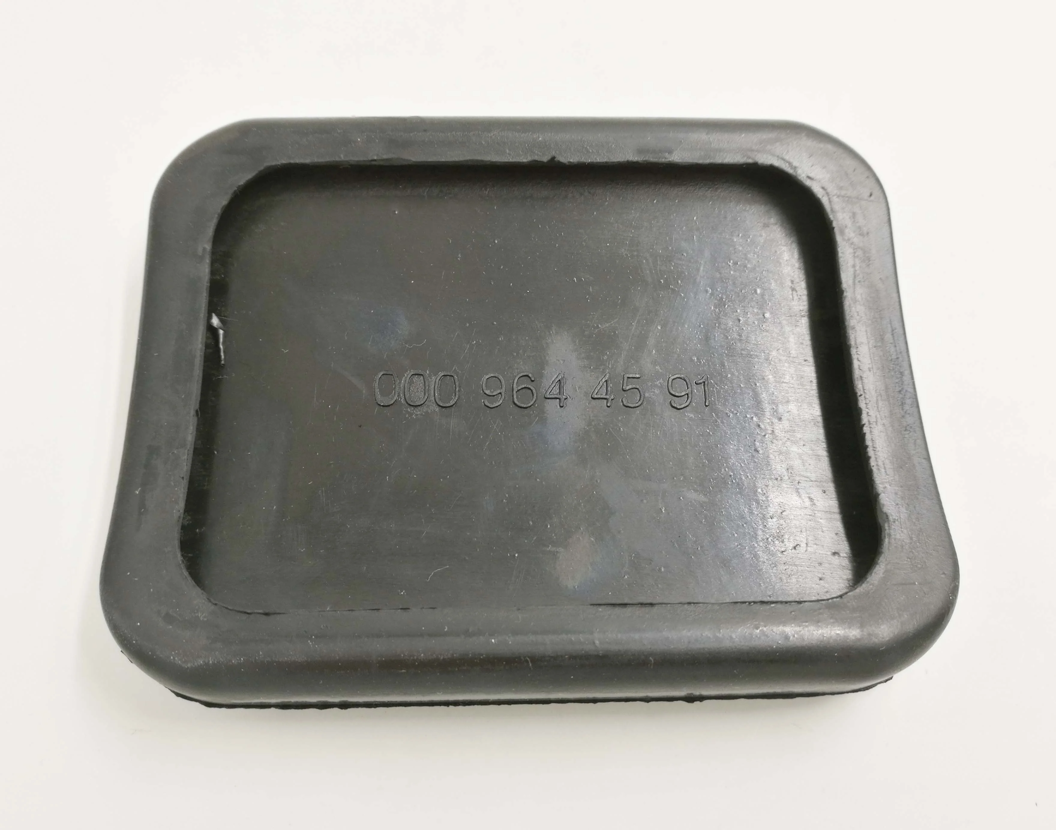 forklift parts pedal cover 0009644591 for linde forklift supplier