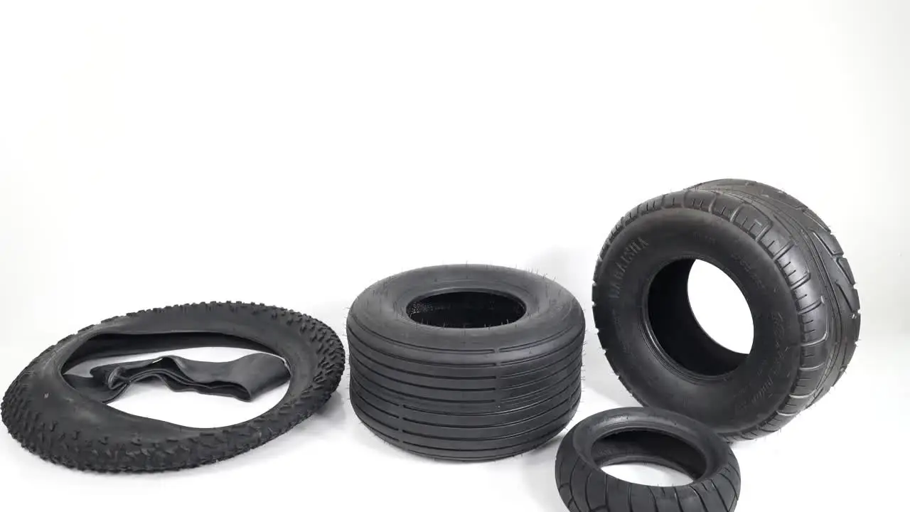 Pneumatico Tubeless da 11 pollici 100/55-6.5 90