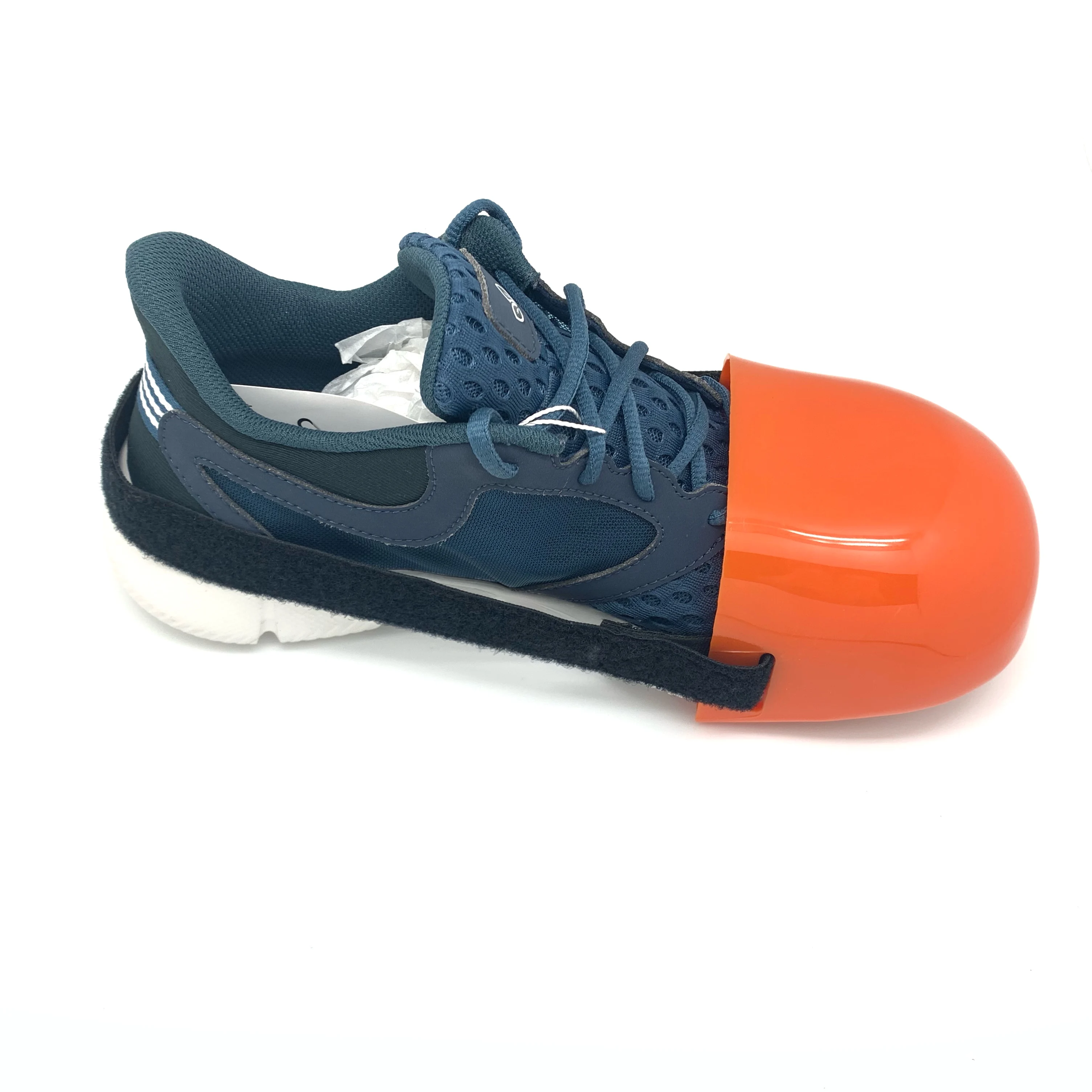toe cap shoe