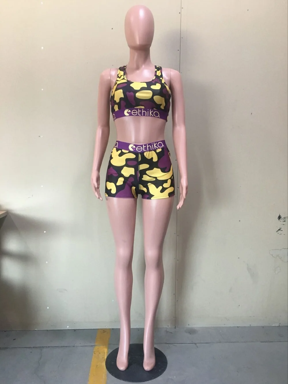 06BF345 2021 Summer Hot Sell sexy digital printing leisure sports 2 Pcs Track Suit Outfits Two Piece Shorts Set Women Clothing